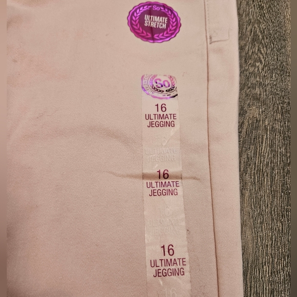 Girls ultimate pink jeggings - Picture 4 of 8